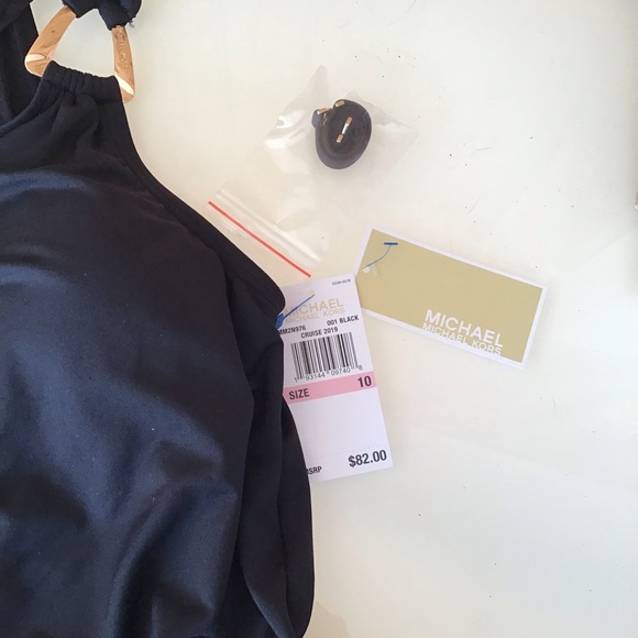 SOLD OUT!Michael Kors Logo Hardwear 🖤 - Picture 5 of 7